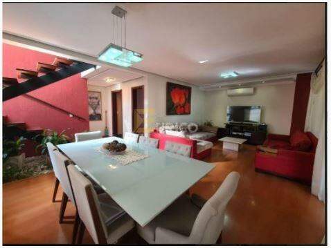 Casa em condomínio à venda no Condomínio Vivenda das Quaresmeiras em Valinhos/SP: 