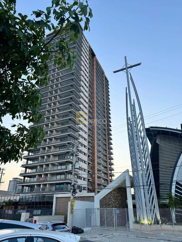 Apartamento à venda no Centro Comercial Jubran em BARUERI/SP: 