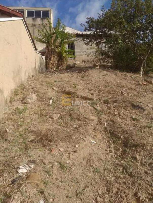 Casa à venda no Loteamento Residencial Ana Carolina em Valinhos/SP: 