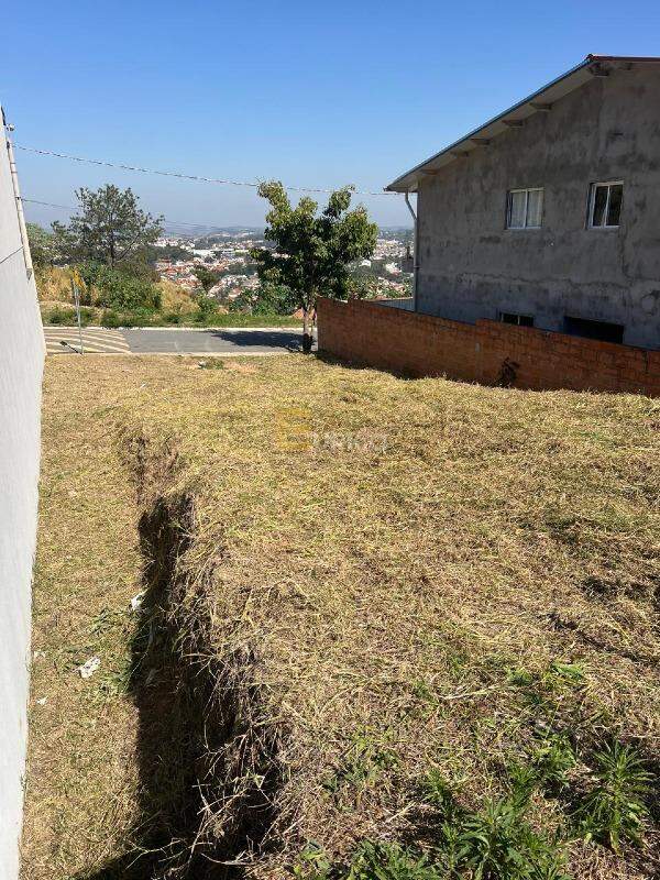 Terreno à venda no Bosque em Vinhedo/SP: 
