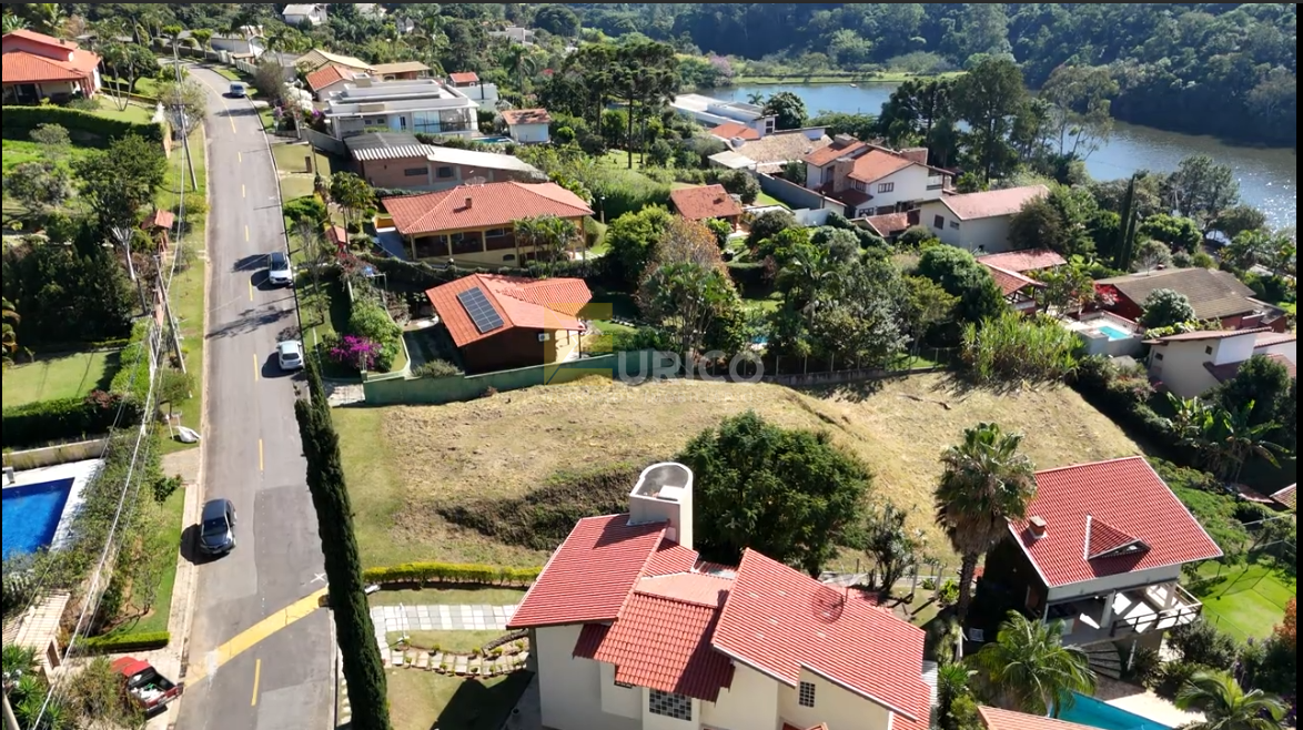 Terreno em Condomínio à venda no Condomínio Chácaras do Lago em Vinhedo/SP: 