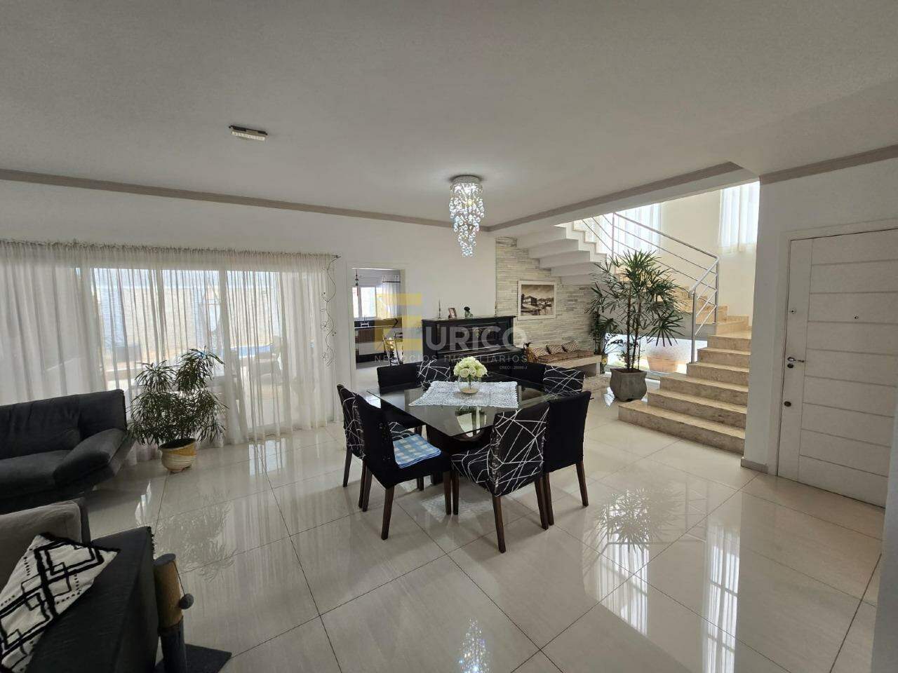 Casa em condomínio à venda no Condominio Villagio Capricco em Louveira/SP: 