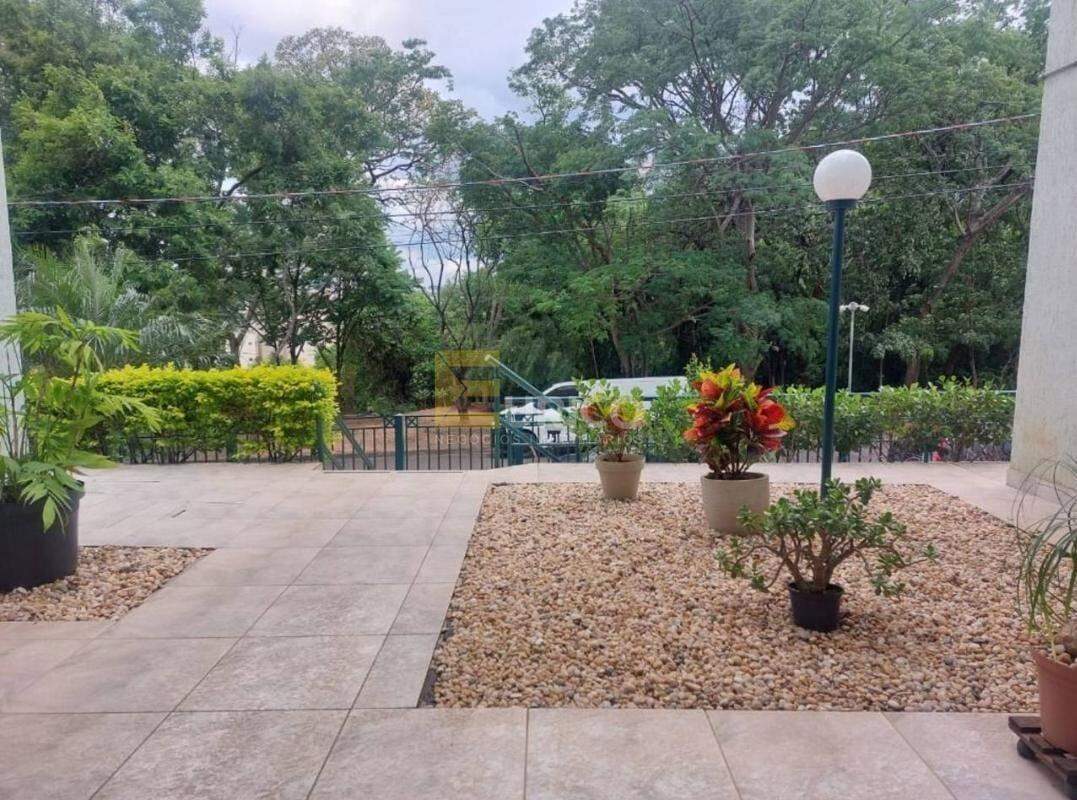 Apartamento para aluguel no Condominio Edificio Algarve em Valinhos/SP: 