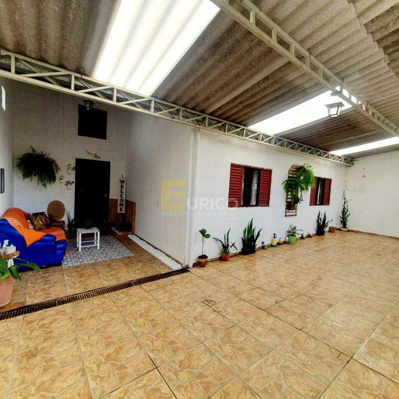 Casa à venda no Loteamento Residencial Ana Carolina em Valinhos/SP: 