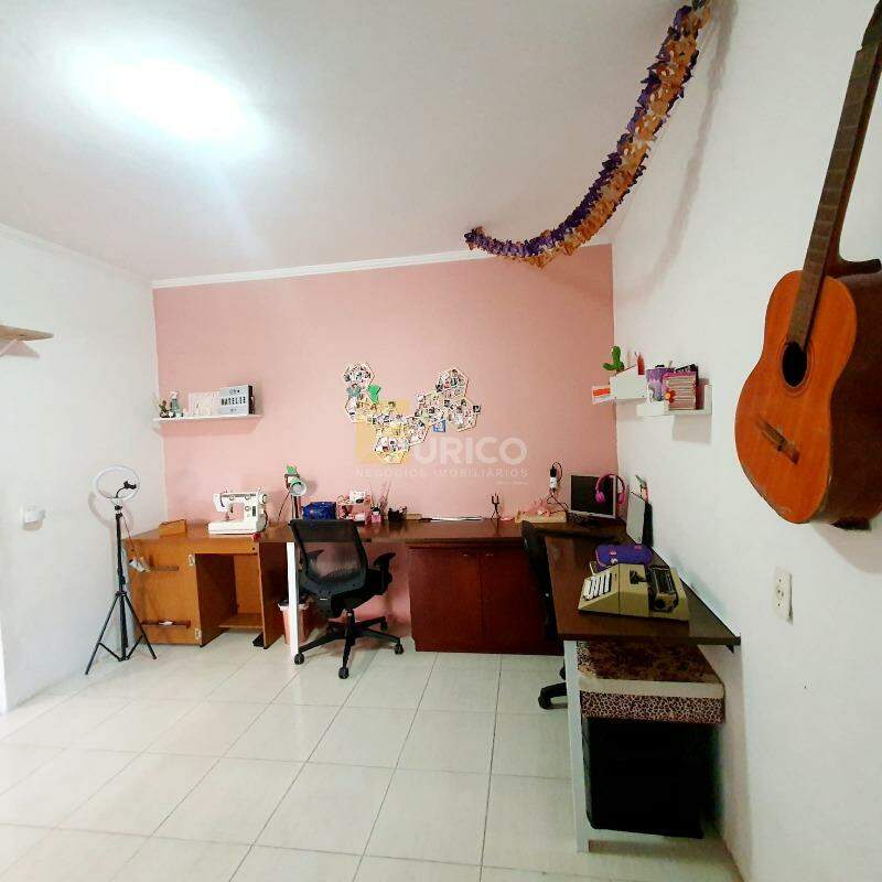 Casa à venda no Loteamento Residencial Ana Carolina em Valinhos/SP: 