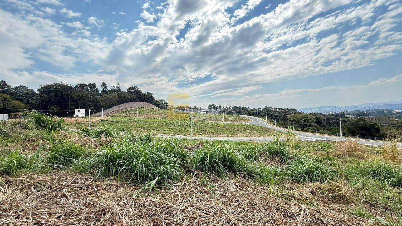 Terreno em Condomínio à venda no Condomínio Residencial San Lucca em Vinhedo/SP: 