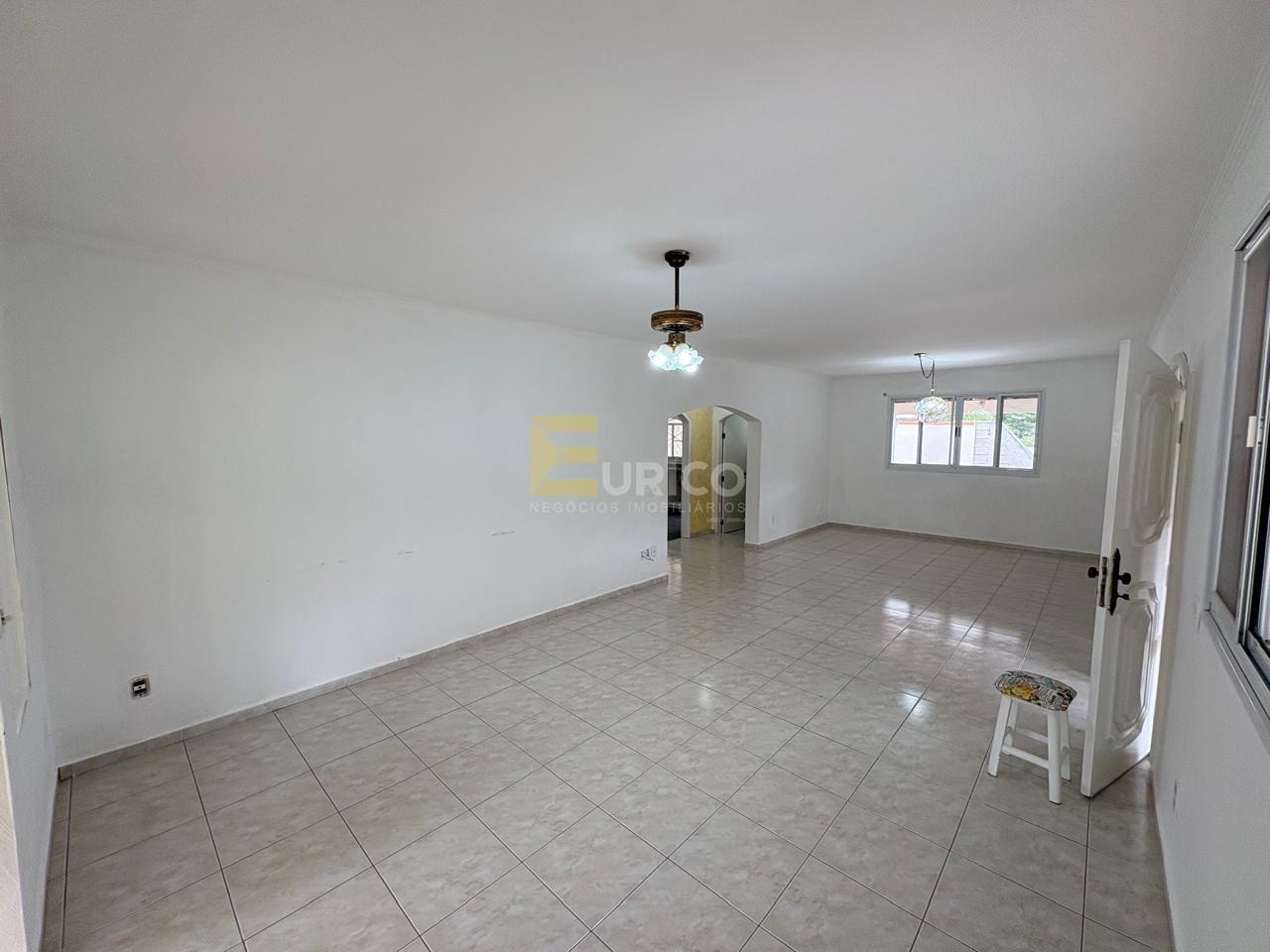 Casa em condomínio à venda no Condomínio Estância Marambaia em Vinhedo/SP: SALA