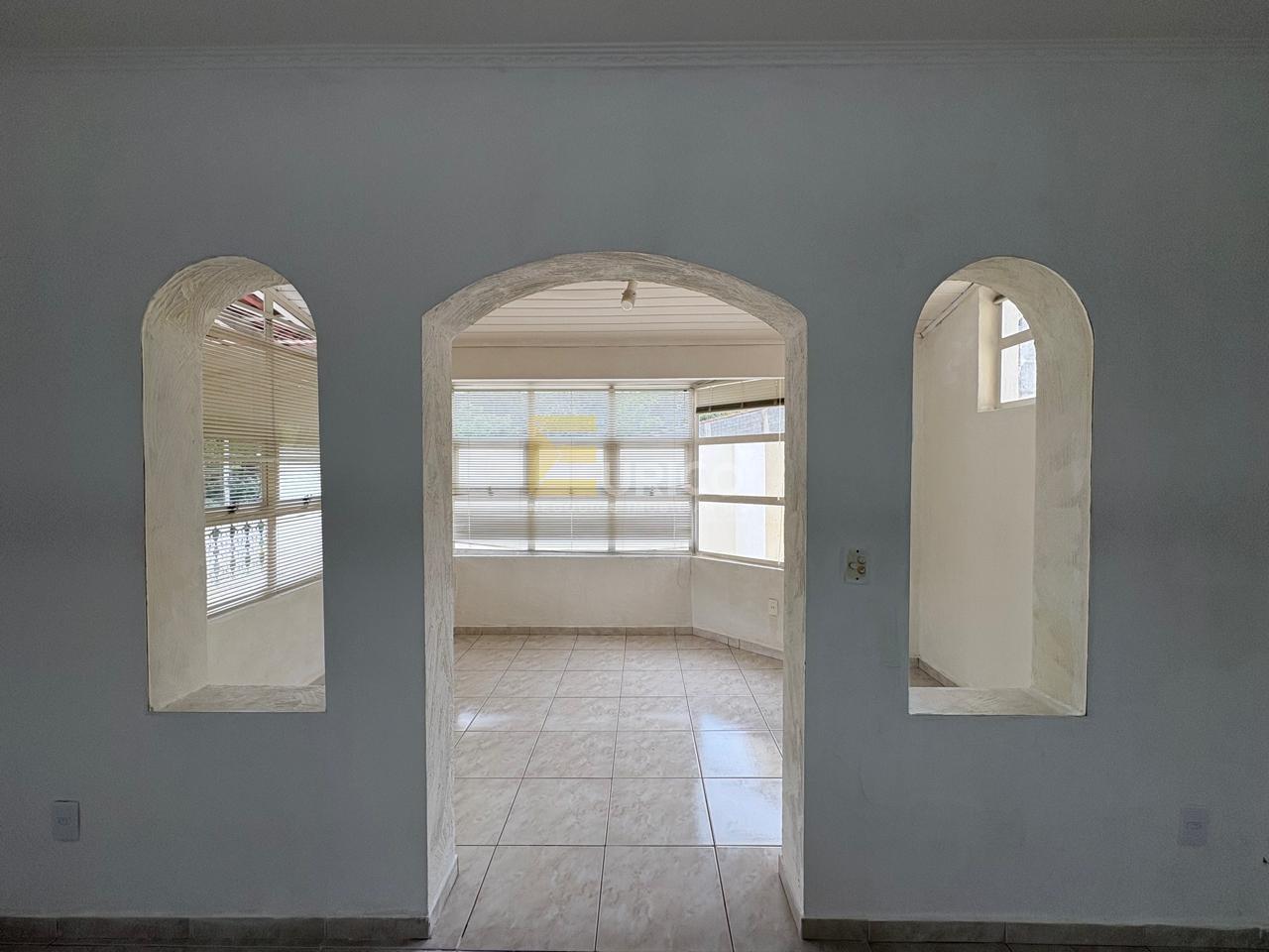 Casa em condomínio à venda no Condomínio Estância Marambaia em Vinhedo/SP: