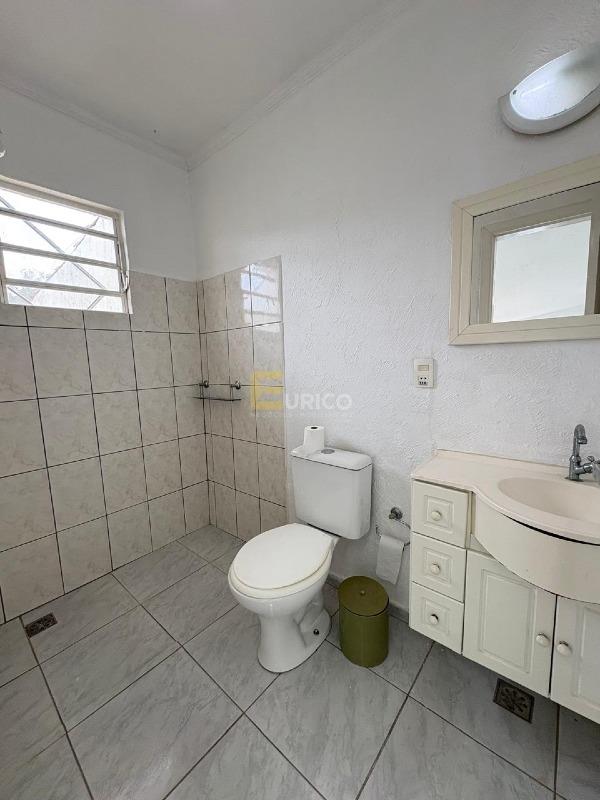 Casa em condomínio à venda no Condomínio Estância Marambaia em Vinhedo/SP: WC EDICULA