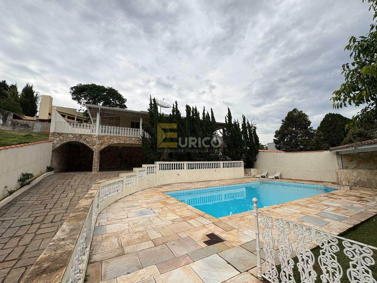 Casa em condomínio à venda no Condomínio Estância Marambaia em Vinhedo/SP: 