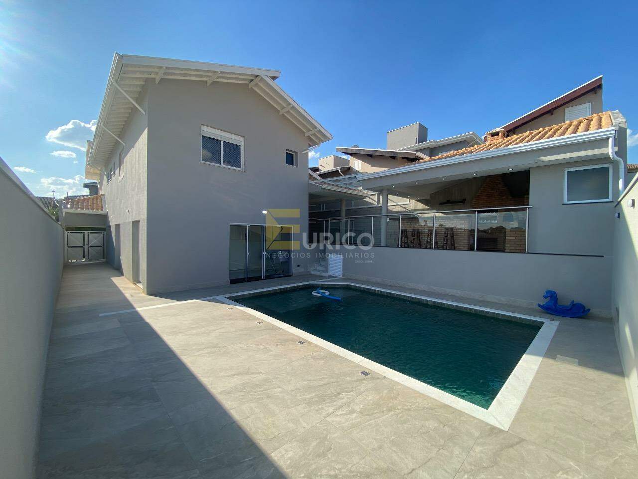 Casa em condomínio à venda no Condomínio Terras de São Francisco em Vinhedo/SP: 