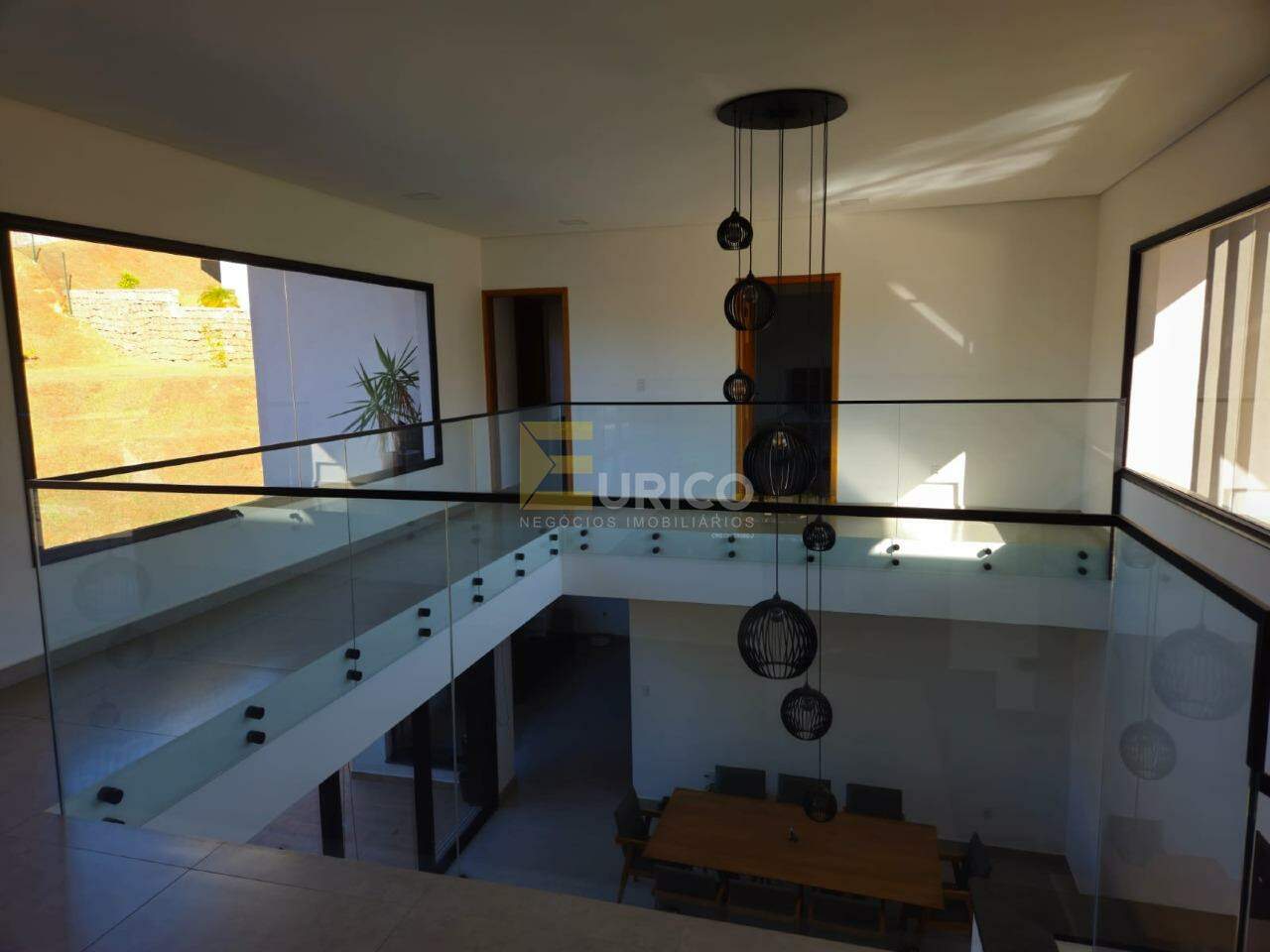 Casa em condomínio à venda no Condomínio Colinas de Inhandjara em Itupeva/SP: 