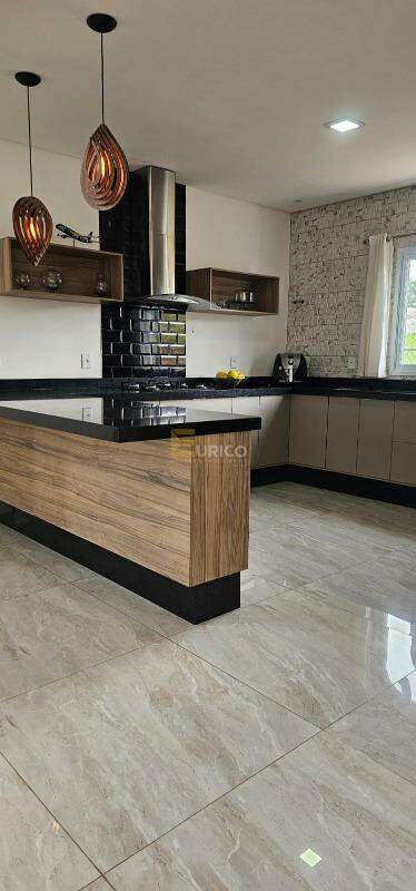 Casa em condomínio à venda no Condomínio Colinas de Inhandjara em Itupeva/SP: 