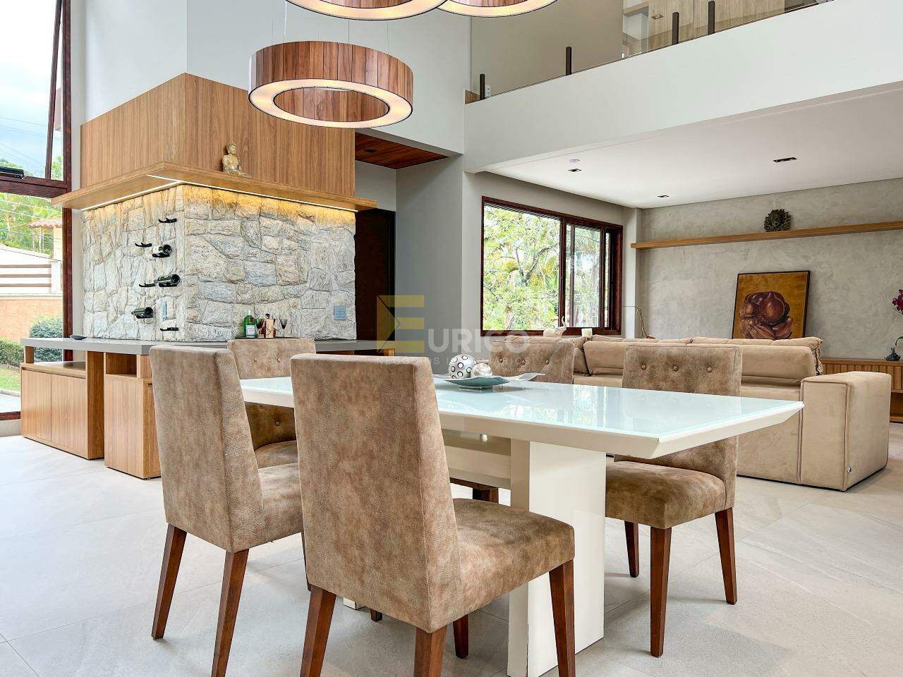 Casa em condomínio à venda no Condomínio Estância Marambaia em Vinhedo/SP: 