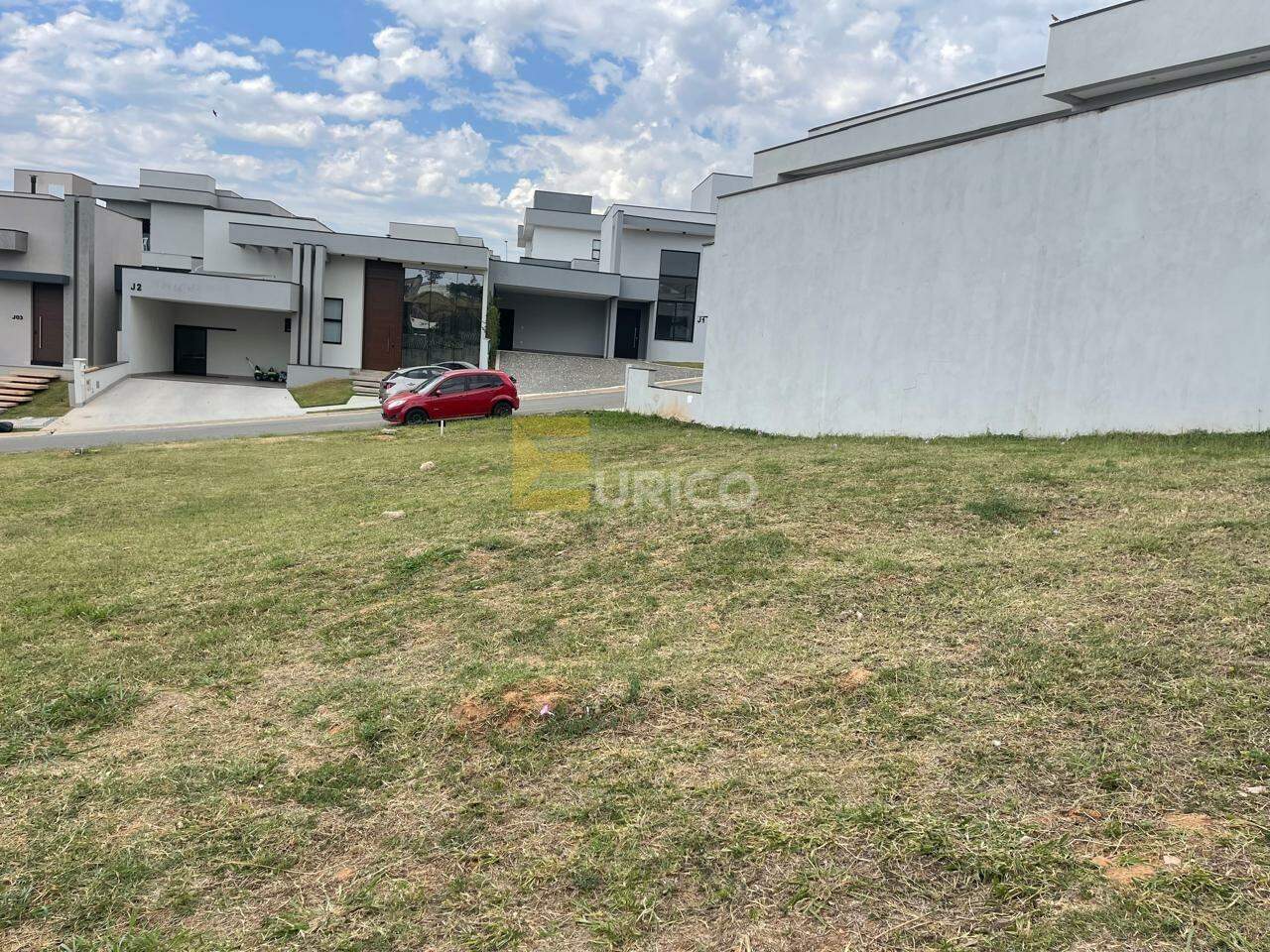 Terreno em Condomínio à venda no Condomínio Residencial Mont'Alcino em Valinhos/SP: 