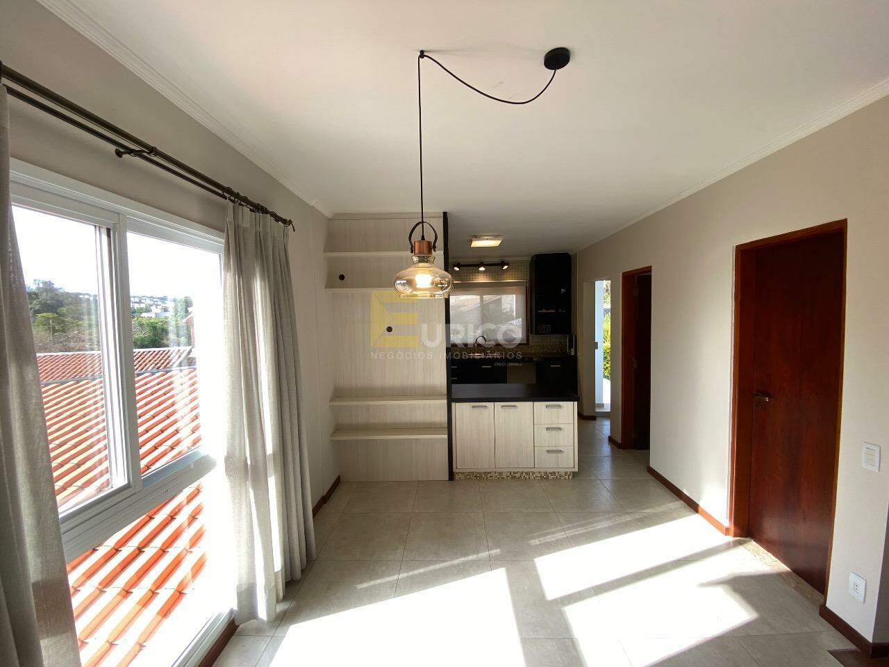 Casa em condomínio à venda no Condomínio Estância Marambaia em Vinhedo/SP: 