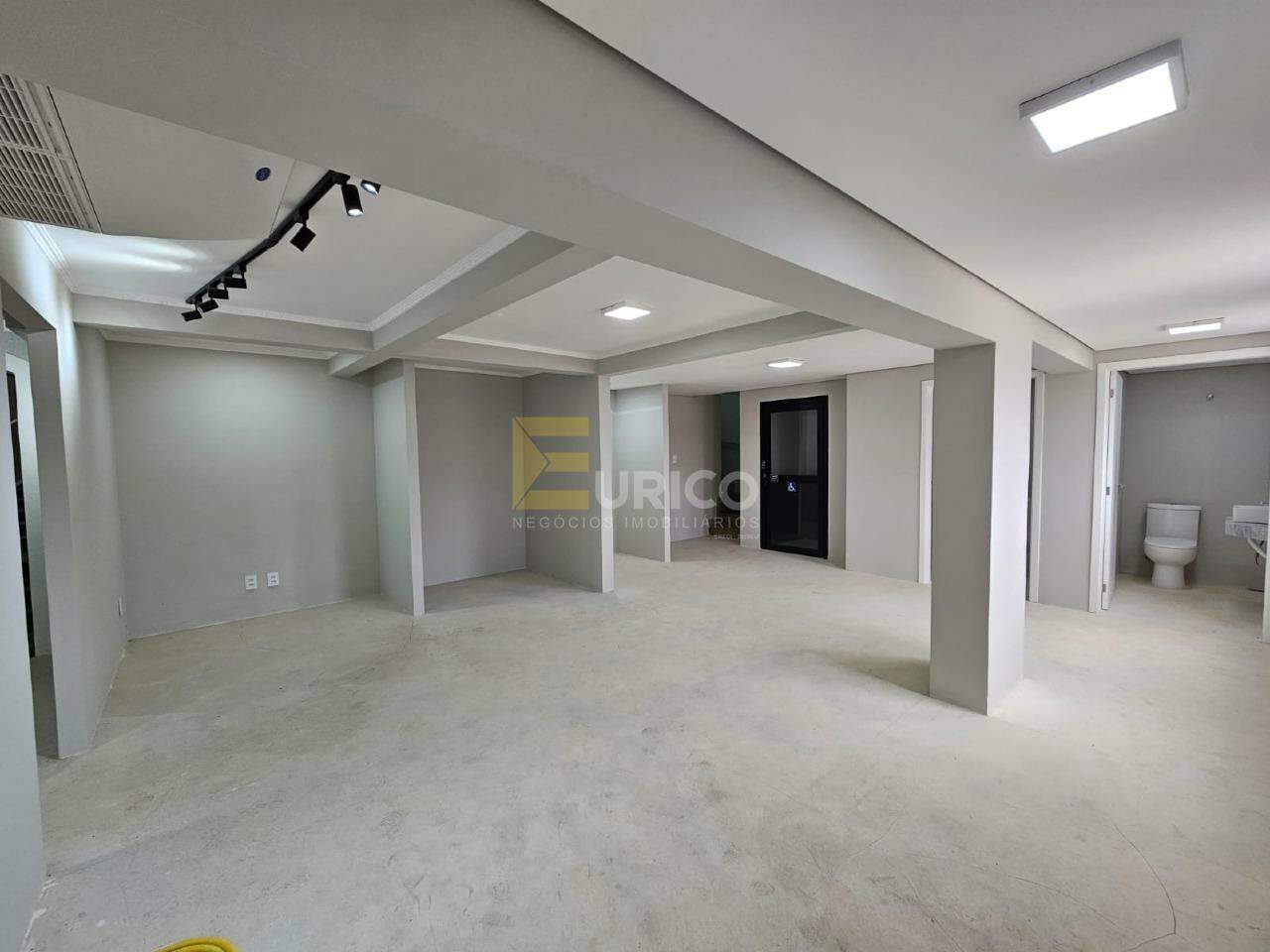 Sala para aluguel no VILA CLAYTON em Valinhos/SP: 