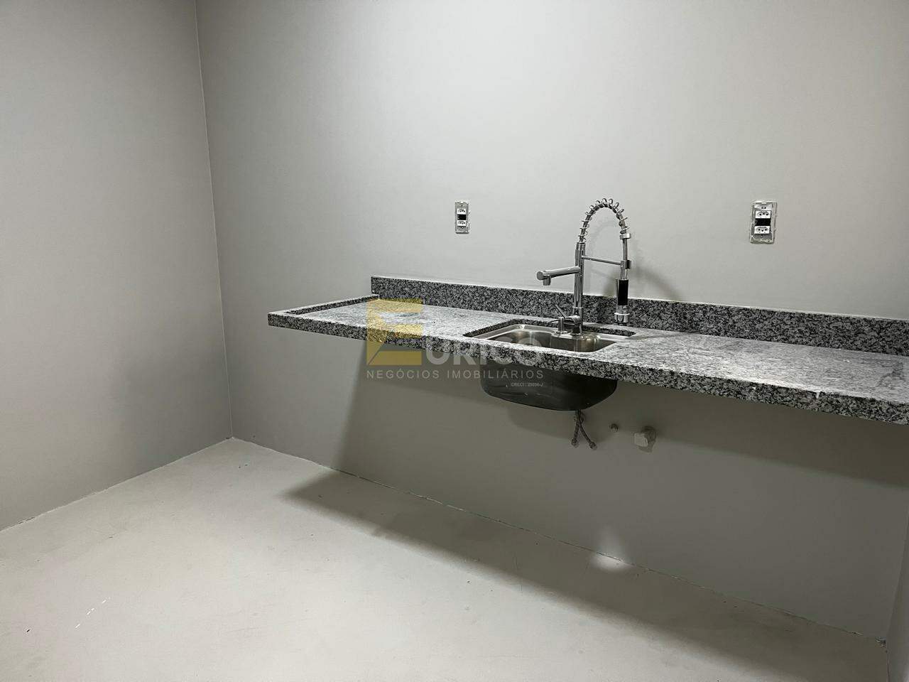 Sala para aluguel no VILA CLAYTON em Valinhos/SP: 