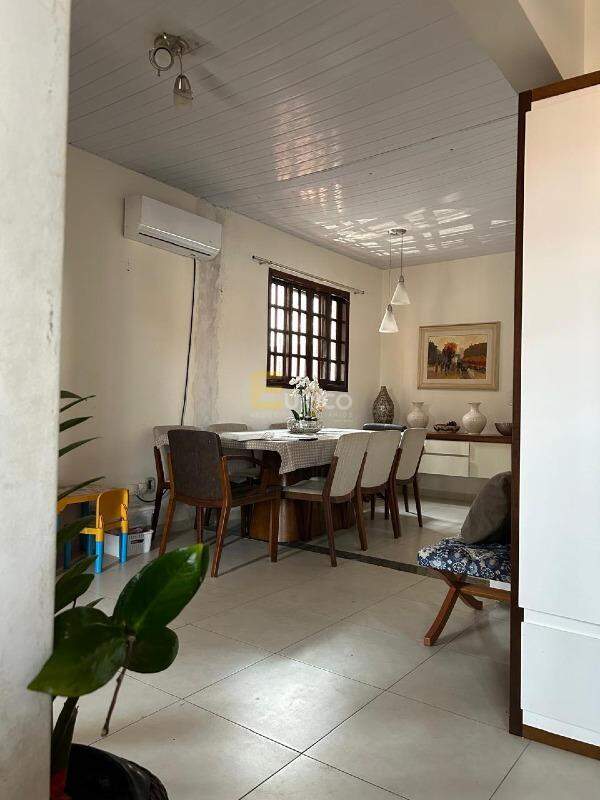 Casa à venda no Vila Planalto em Vinhedo/SP: 