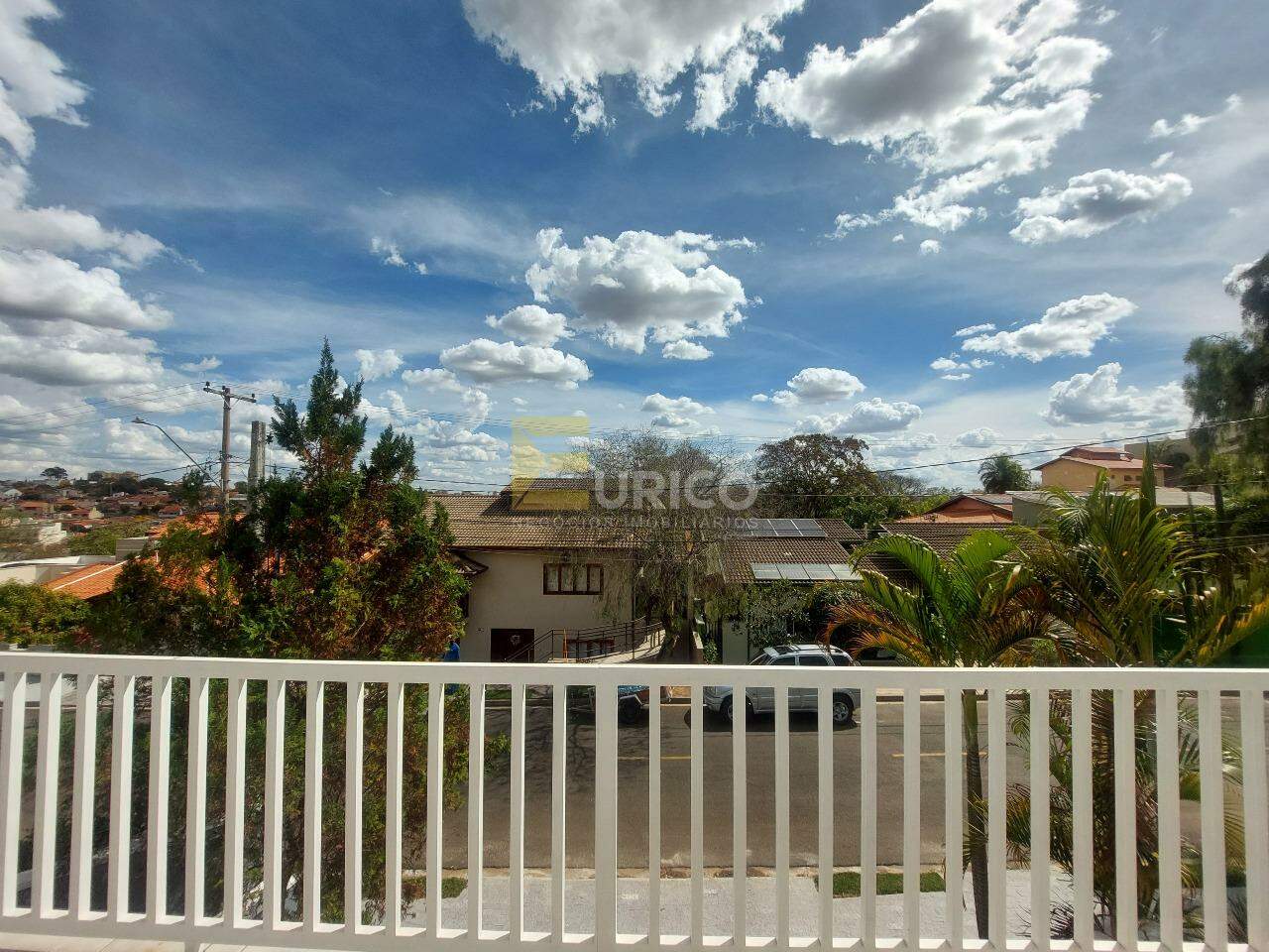 Casa em condomínio à venda no Condomínio Águas da Serra em Valinhos/SP: 