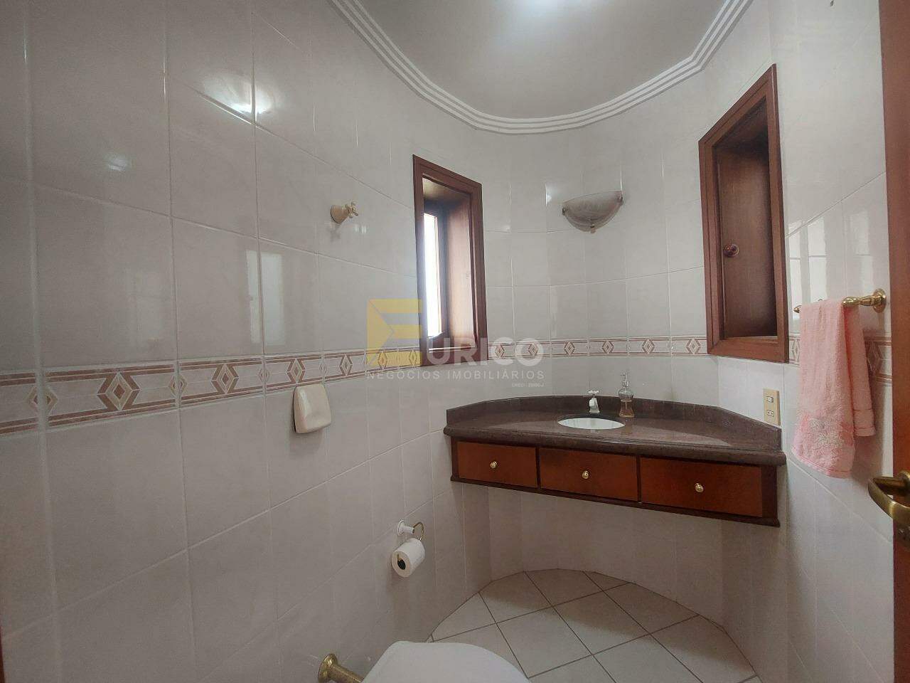 Casa em condomínio para aluguel no Condomínio Residencial Oruam em Valinhos/SP: 