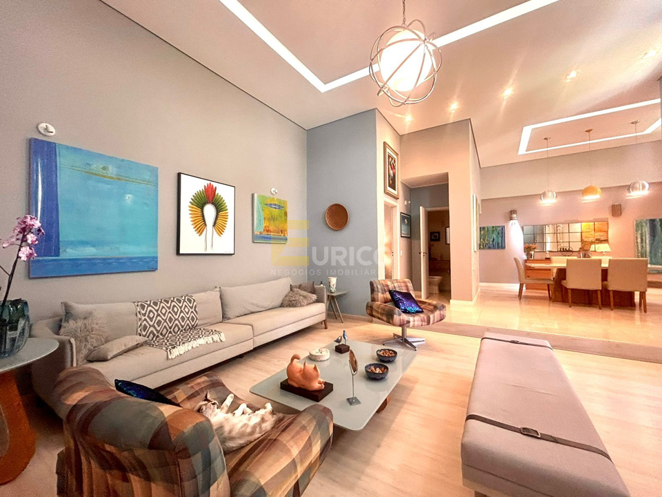 Casa em condomínio à venda no Jardim Novo Mundo em Jundiaí/SP: 