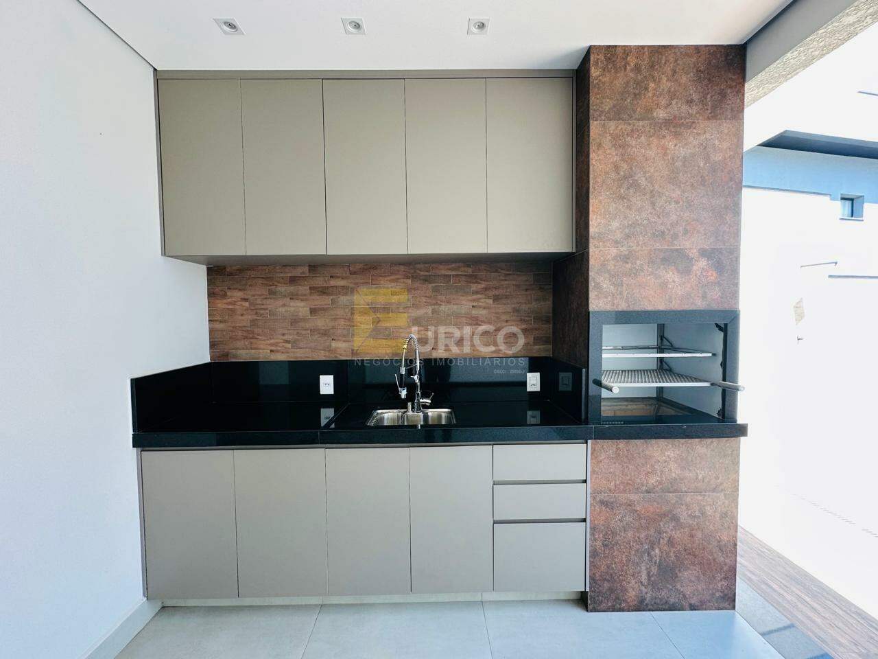 Casa em condomínio à venda no Swiss Park em Campinas/SP: 