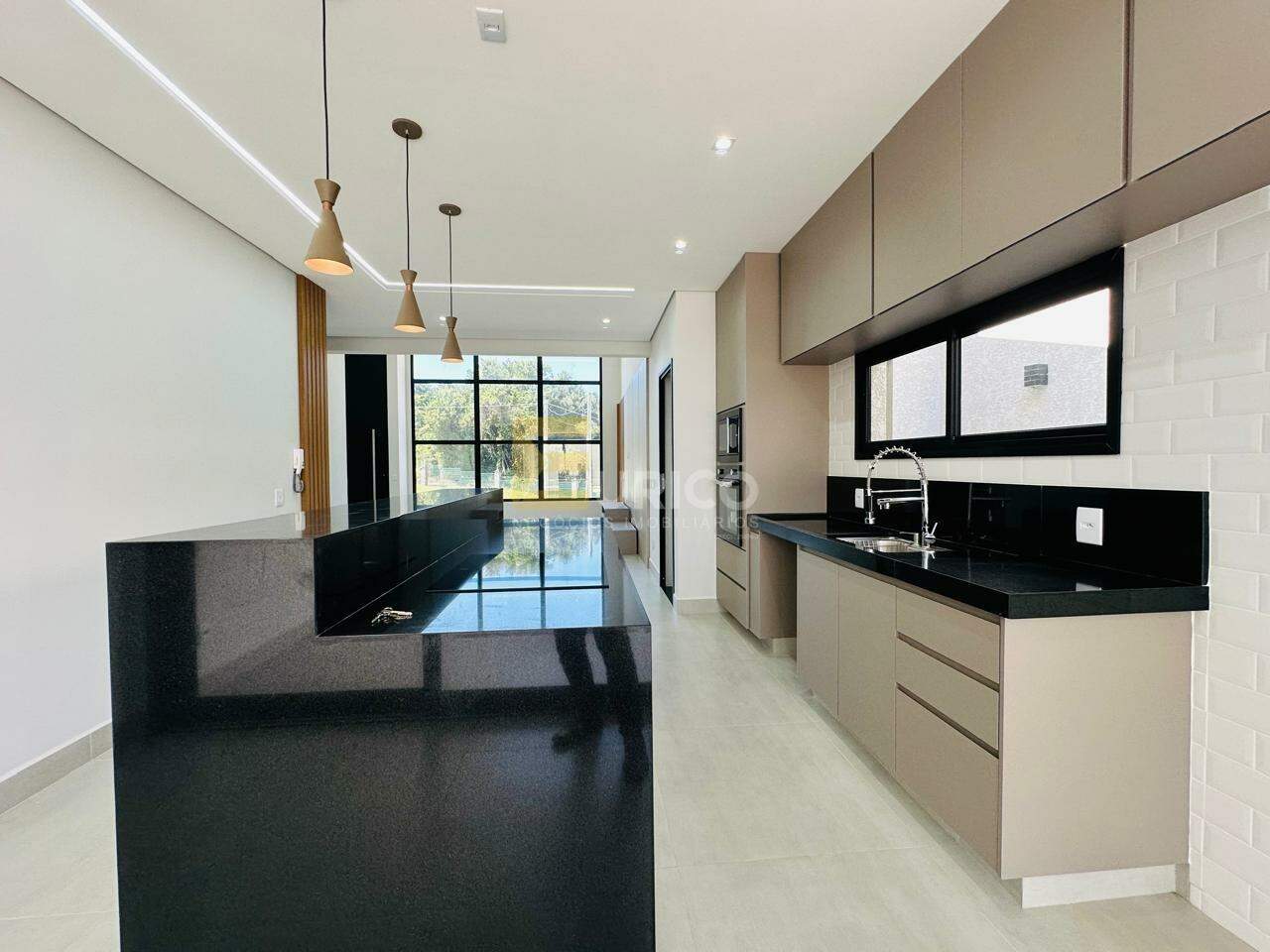 Casa em condomínio à venda no Swiss Park em Campinas/SP: 