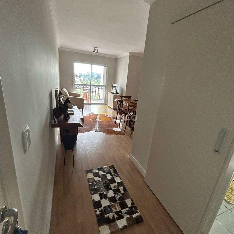 Apartamento à venda no Condomínio Santa Claudina em Vinhedo/SP: 