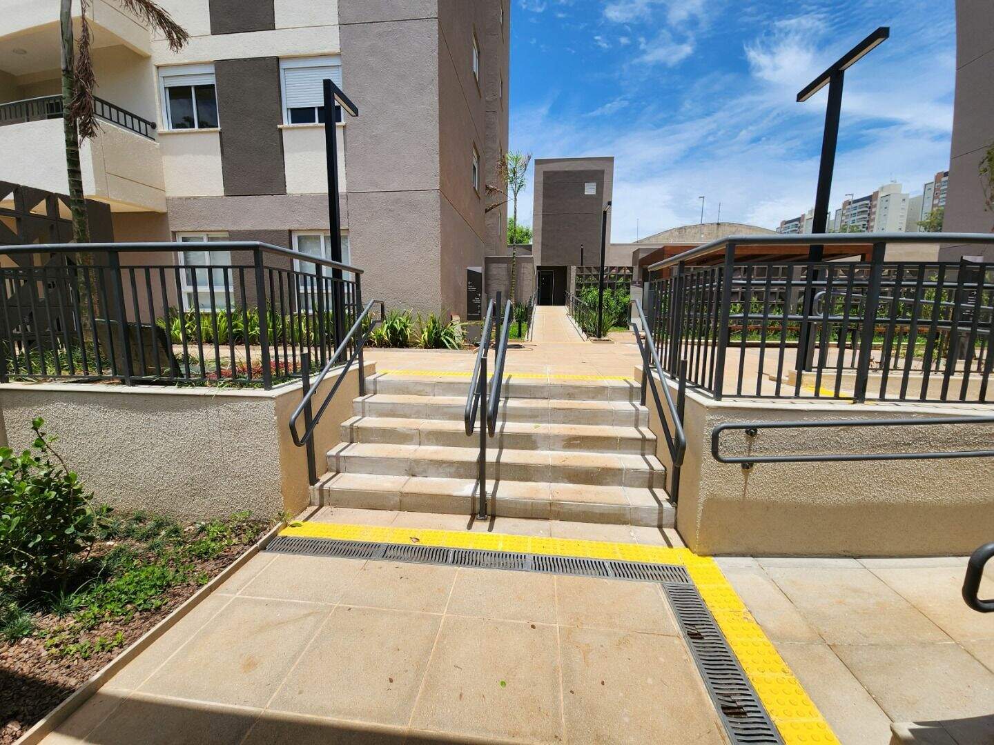 Apartamento à venda no PARQUE RURAL FAZENDA SANTA CÂNDIDA em Campinas/SP: 