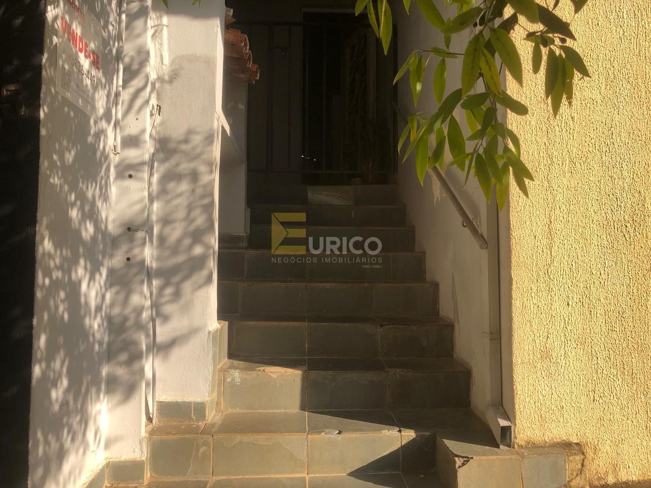 Casa à venda no Centro em Vinhedo/SP: 