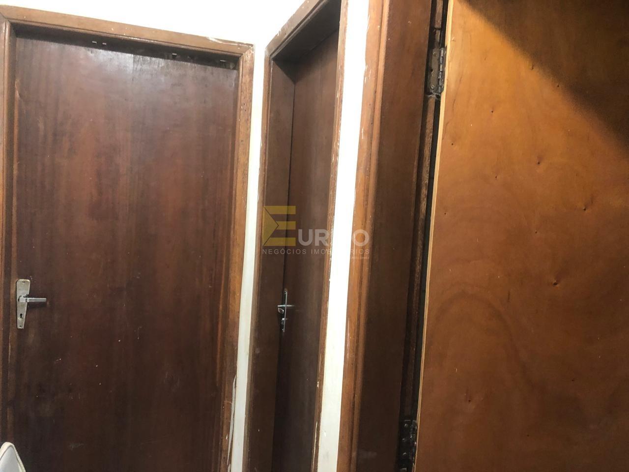 Casa à venda no Centro em Vinhedo/SP: 