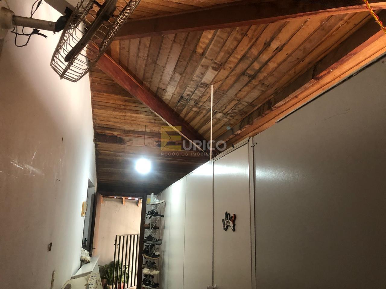 Casa à venda no Centro em Vinhedo/SP: 