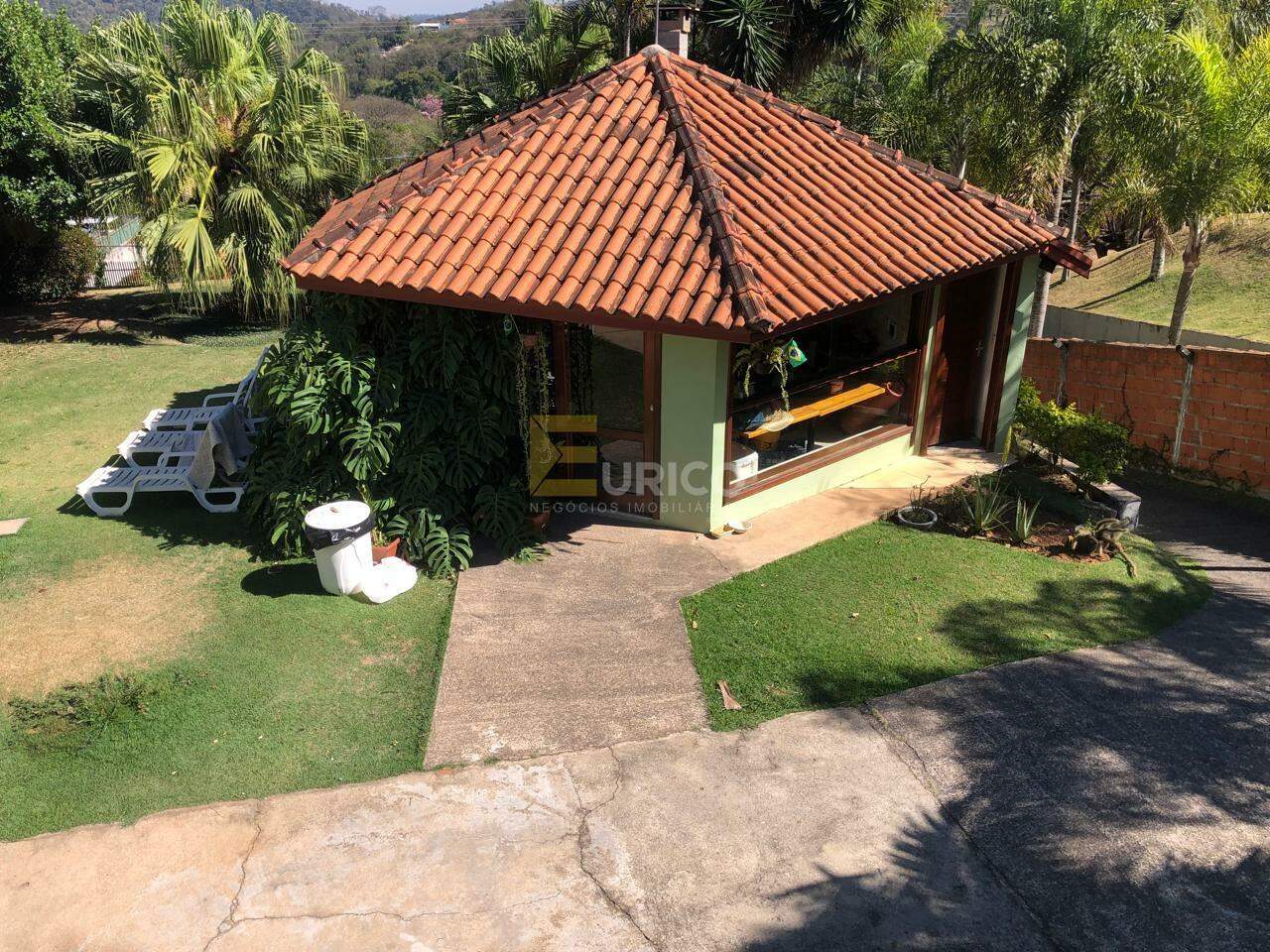 Casa em condomínio à venda no Condomínio Recanto Florido em Vinhedo/SP: 