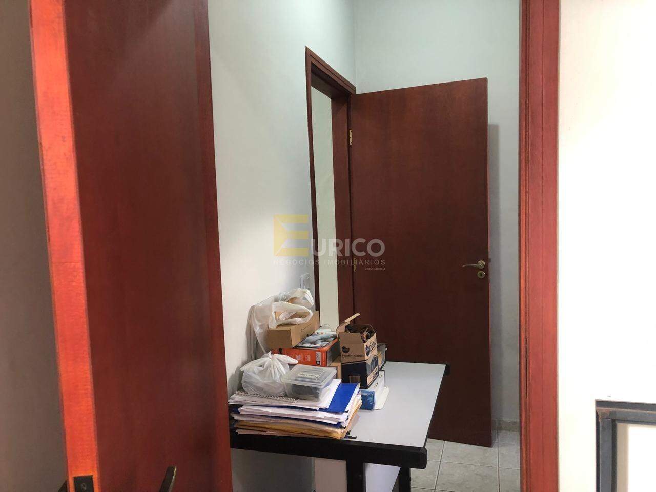 Ponto à venda no Centro em Vinhedo/SP: 