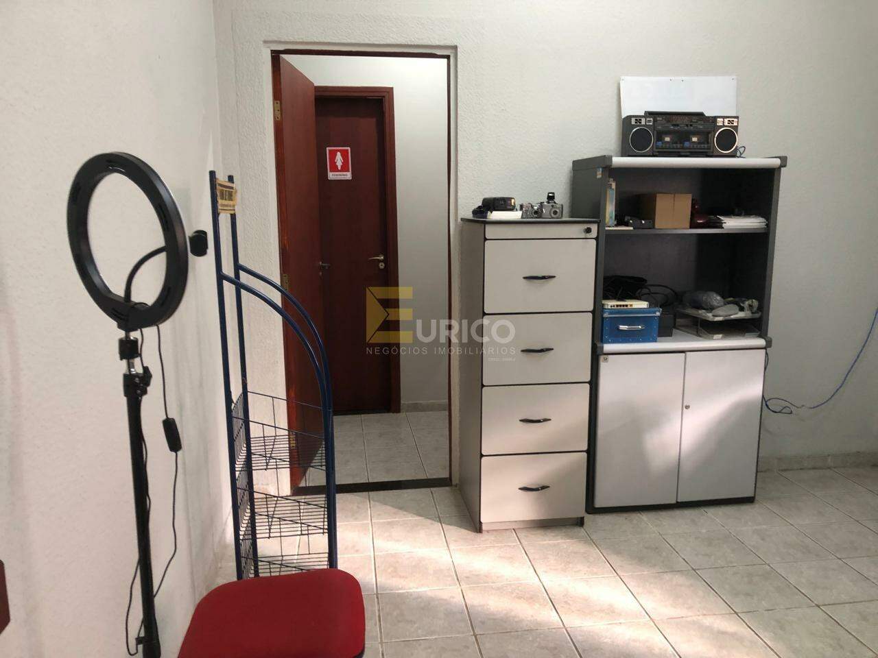 Ponto à venda no Centro em Vinhedo/SP: 