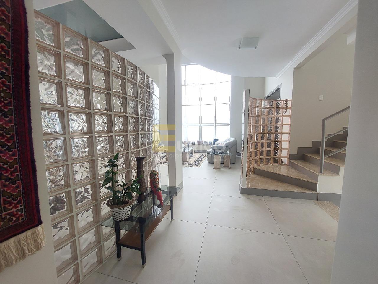 Casa em condomínio à venda no Condomínio Residencial Oruam em Valinhos/SP: 