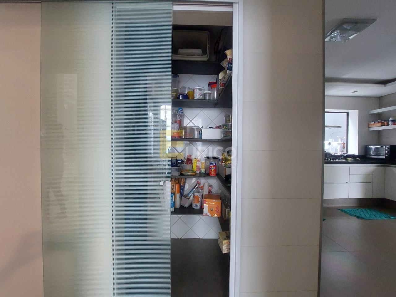 Casa em condomínio à venda no Condomínio Residencial Oruam em Valinhos/SP: 