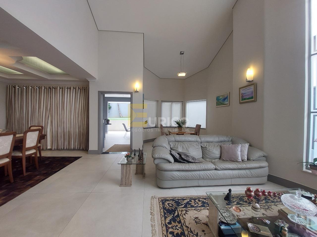 Casa em condomínio à venda no Condomínio Residencial Oruam em Valinhos/SP: 