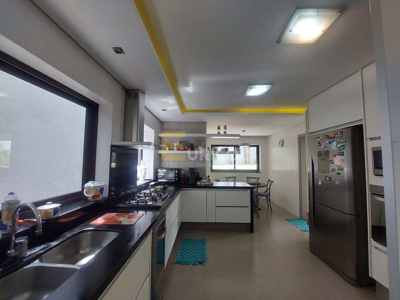 Casa em condomínio à venda no Condomínio Residencial Oruam em Valinhos/SP: 