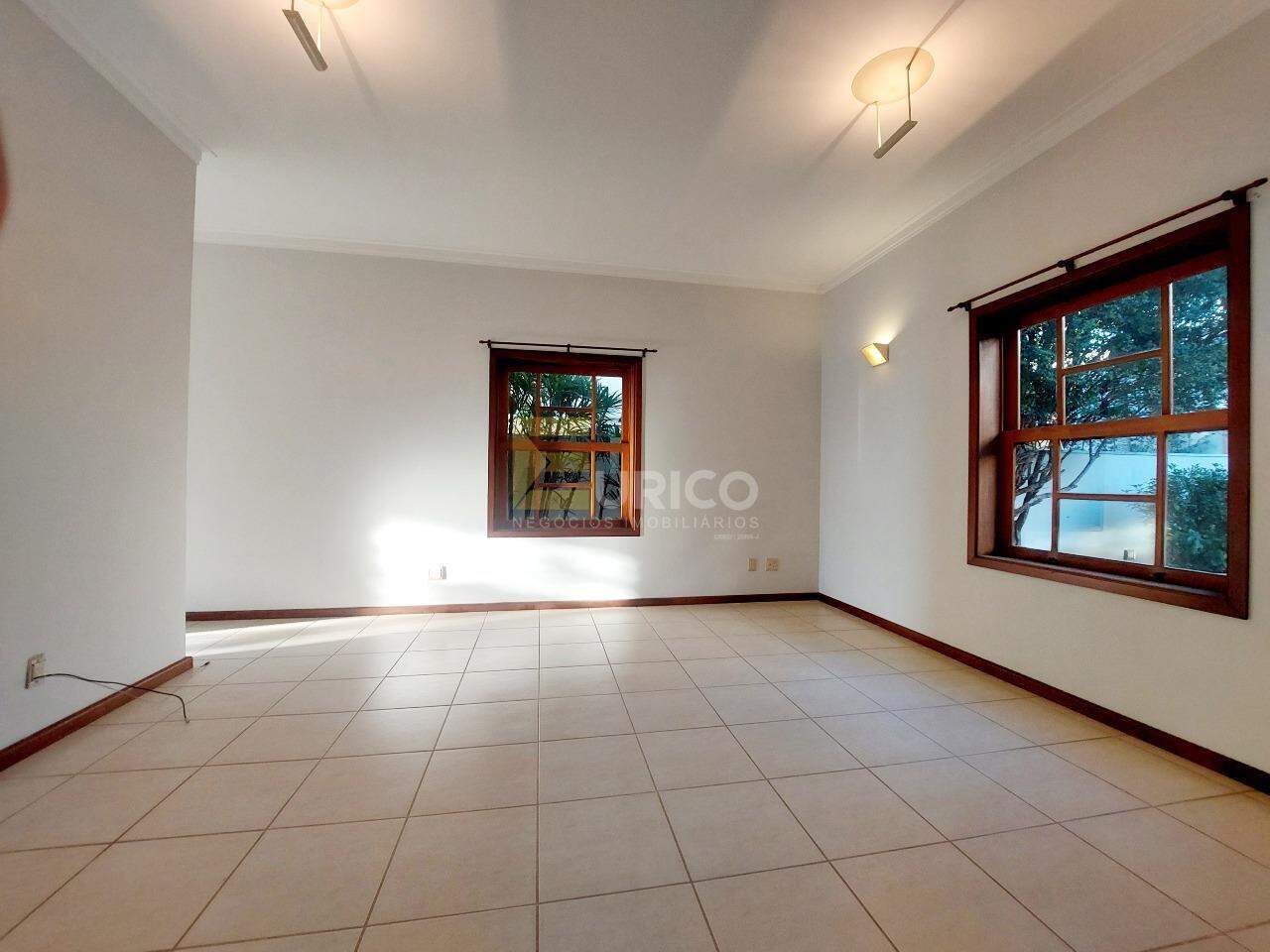 Casa em condomínio à venda no Condomínio Residencial Millennium em Valinhos/SP: 