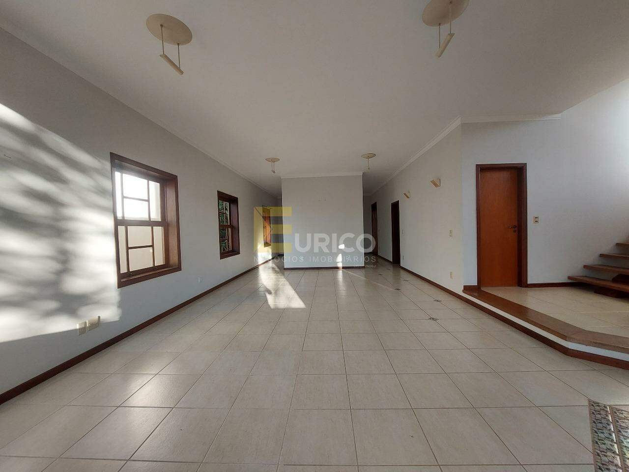 Casa em condomínio à venda no Condomínio Residencial Millennium em Valinhos/SP: 