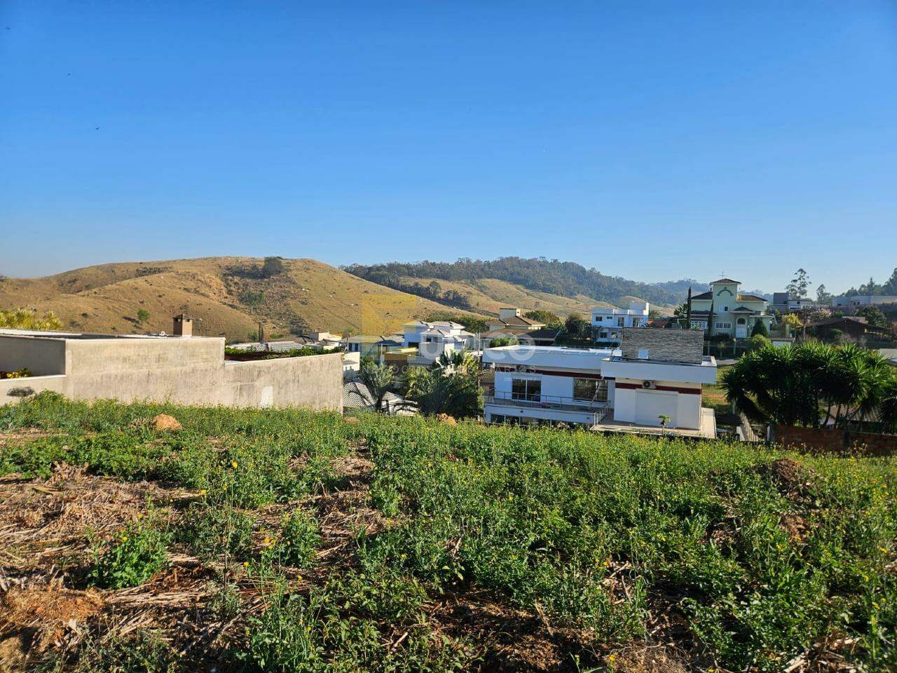 Terreno em Condomínio à venda no Condomínio Vila Hípica II em Vinhedo/SP: 