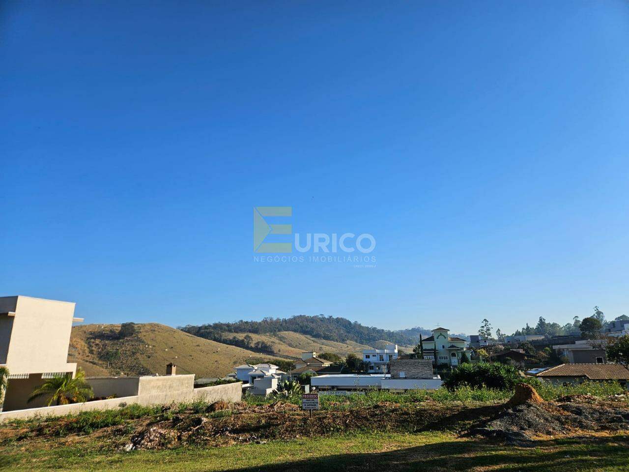 Terreno em Condomínio à venda no Condomínio Vila Hípica II em Vinhedo/SP: 