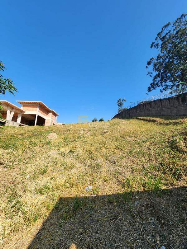Terreno em Condomínio à venda no Condomínio Delle Stelle em Louveira/SP: 