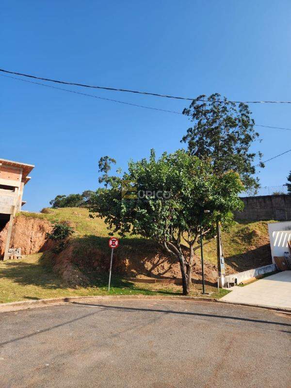 Terreno em Condomínio à venda no Condomínio Delle Stelle em Louveira/SP: 