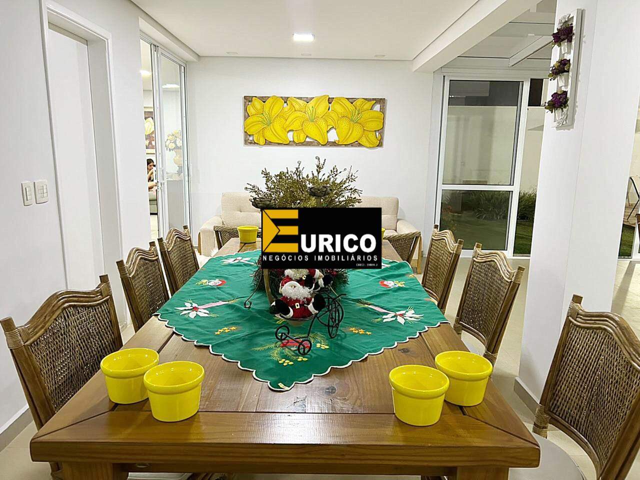 Casa em condomínio à venda no Portal das Estrelas I em Boituva/SP: 