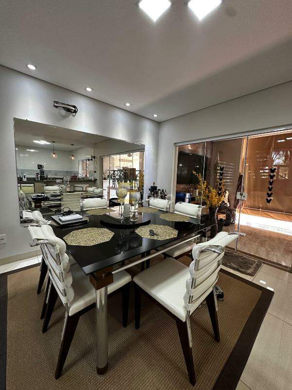 Casa em condomínio à venda no Condomínio Reserva Real em Paulínia/SP: 