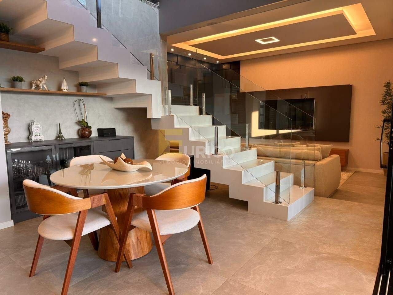 Casa em condomínio à venda no Condomínio Residencial Terras do Caribe em Valinhos/SP: 