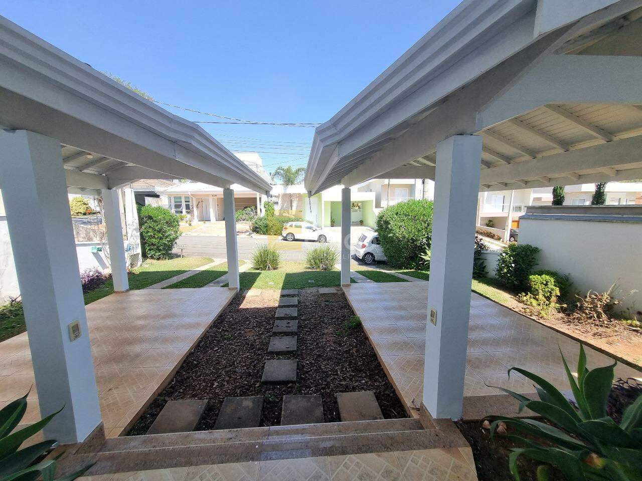 Casa em condomínio para aluguel no Condomínio Terras de São Francisco em Vinhedo/SP: 